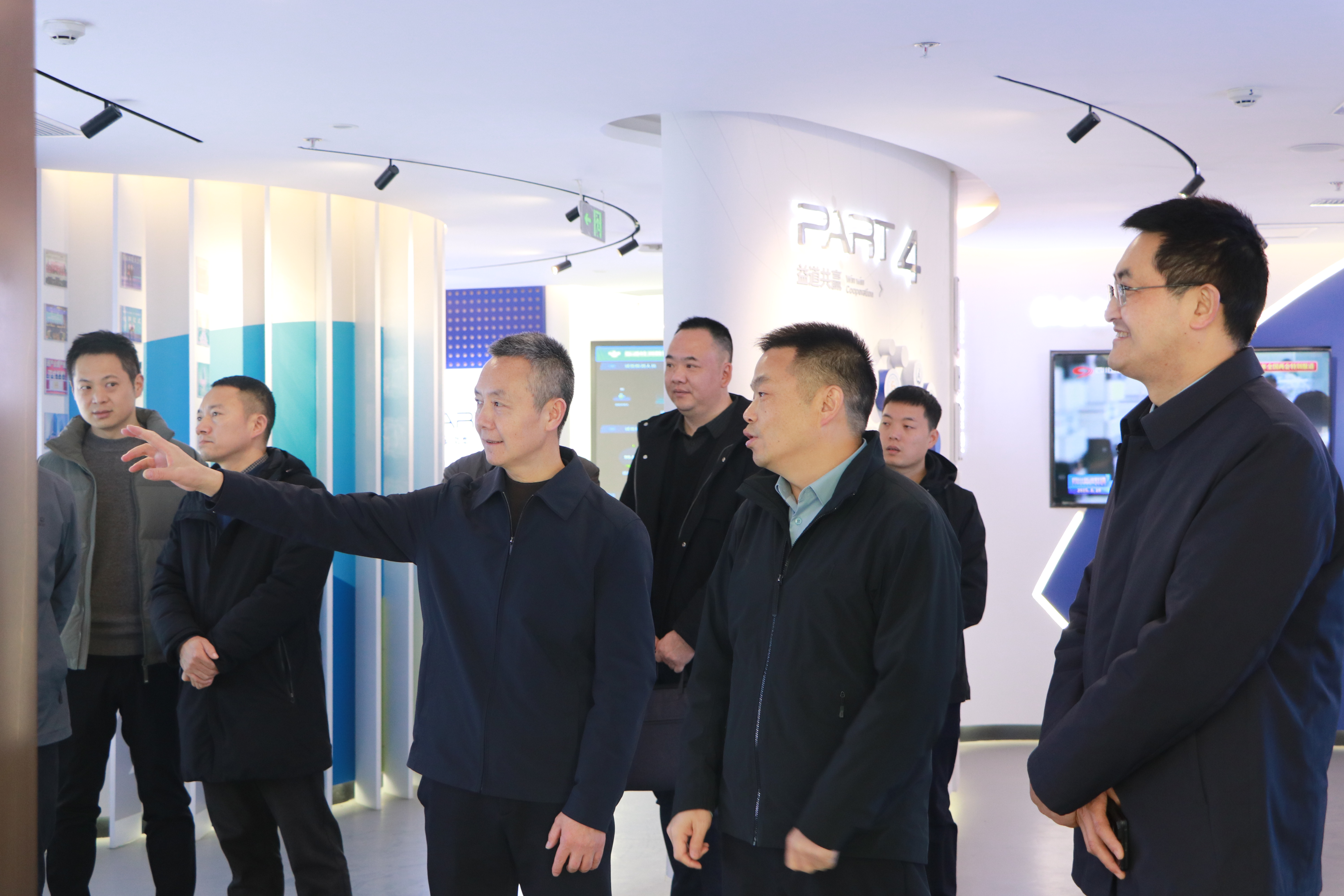 ZTJC︱涪城区委副书记、区长唐顺江一行莅临振通检测调研指导