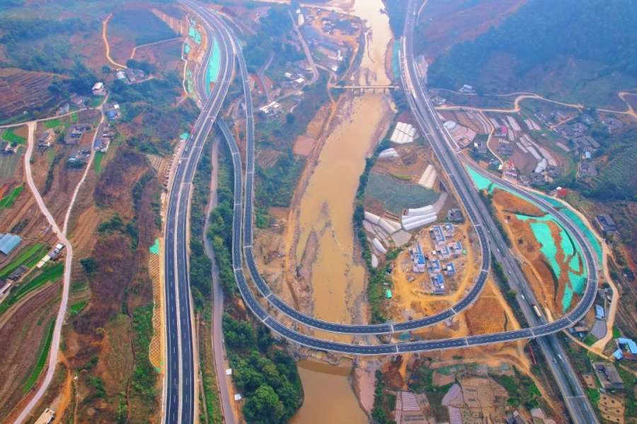 完美收官-公司参建的德会高速、广平高速平武段建成通车！